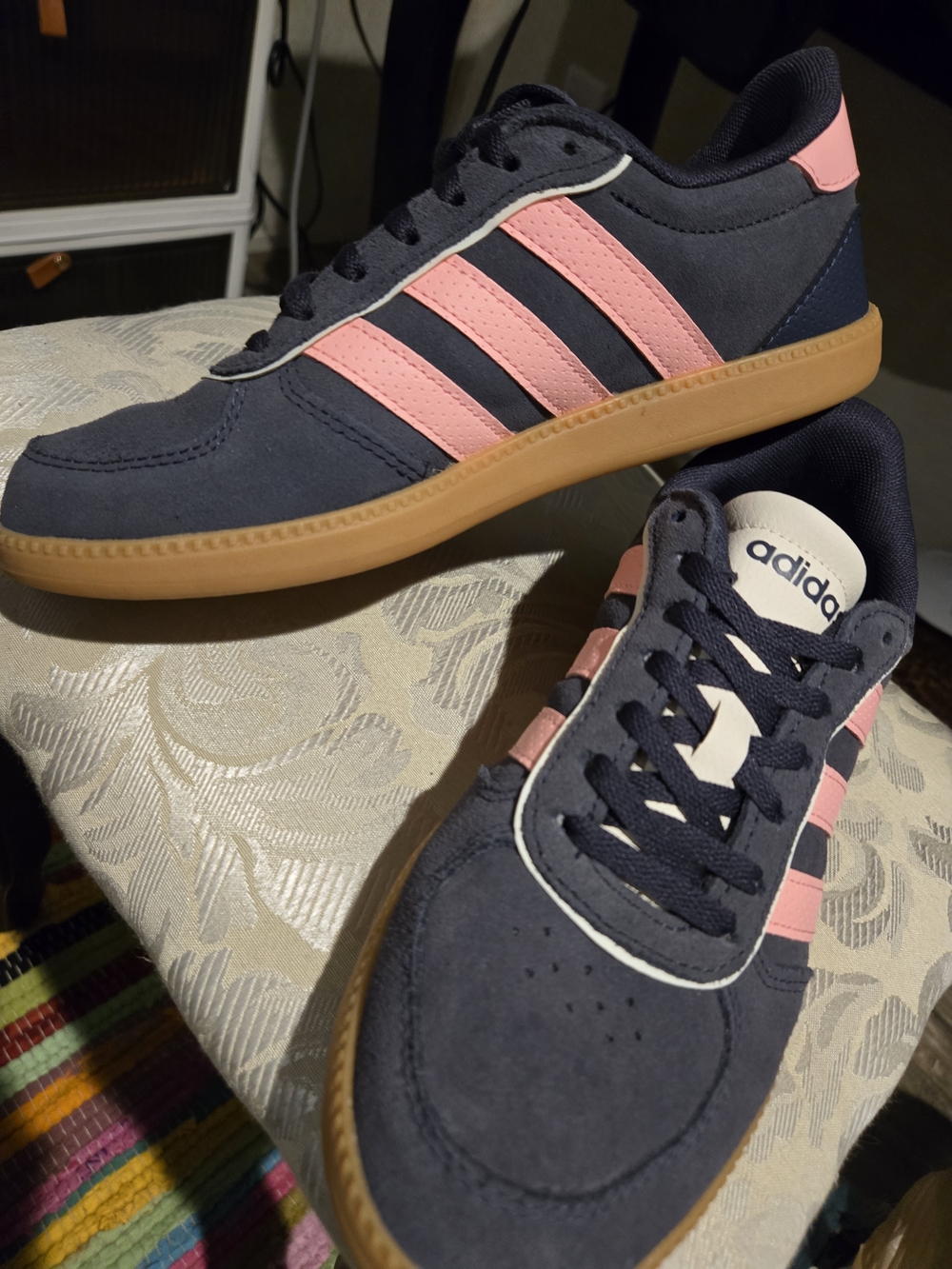 Size 6 Womens Adidas Navy and Pink Suede Sneakers with Gum Sole With Box.